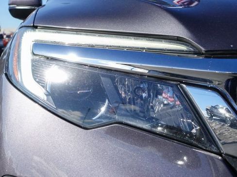 Used 2020 Honda Pilot EX image 5