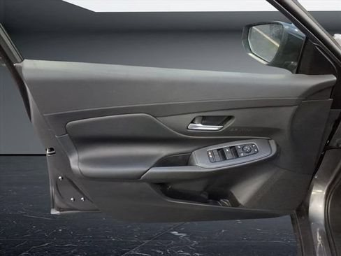 Certified 2026 Nissan Sentra SV w/ SV Convenience Package FWD image 20