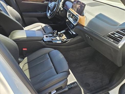 Used 2023 BMW X3 sDrive30i w/ Premium Package w/ZPA RWD image 18