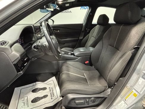 Used 2024 Honda Accord Sport image 13