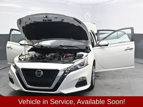 Used 2021 Nissan Altima 2.5 S FWD image 43