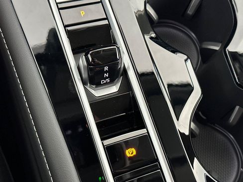 New 2026 Volkswagen Atlas SE AWD/4WD image 21