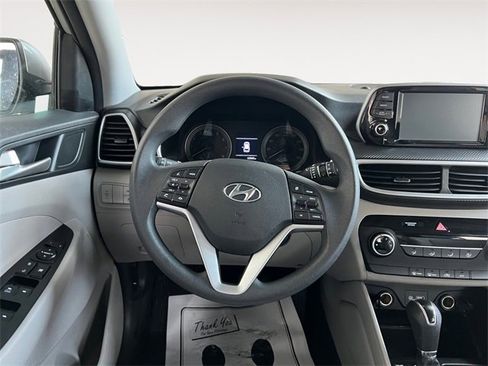 Used 2019 Hyundai Tucson SE image 10