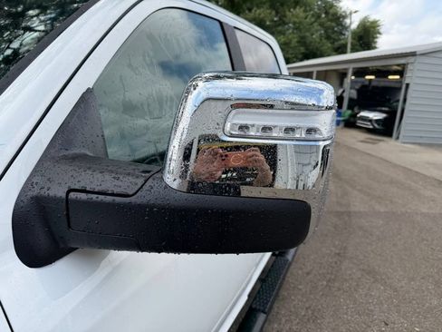 New 2026 RAM 3500 Laramie AWD/4WD image 13