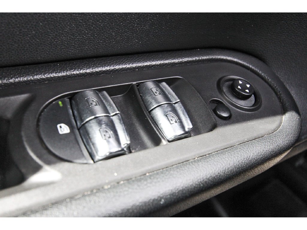 Used 2020 MINI Cooper Countryman FWD image 22