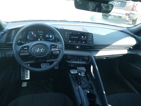 New 2026 Hyundai Elantra Sport FWD image 18