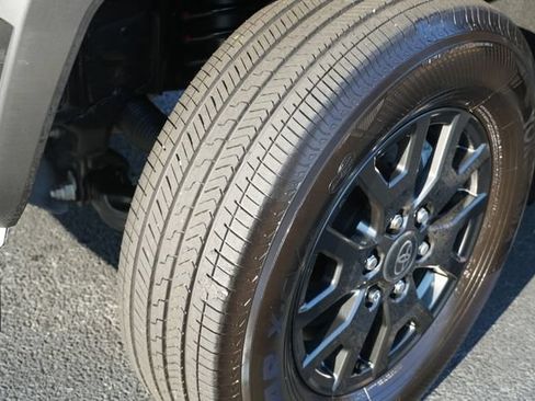 Used 2026 Toyota 4Runner SR5 RWD image 12