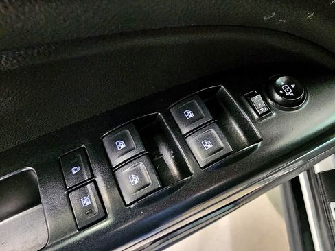 Used 2022 Chevrolet Colorado ZR2 AWD/4WD image 18