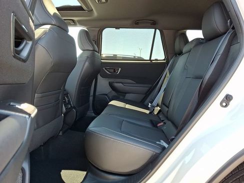 New 2026 Subaru Outback Limited AWD/4WD image 9