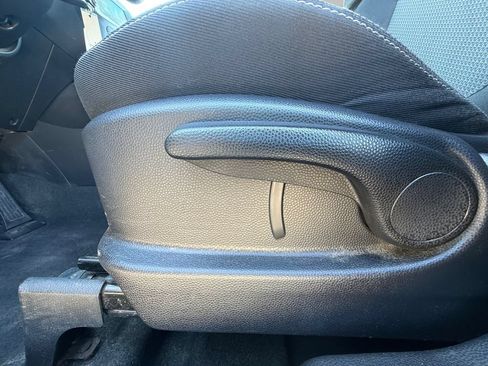 Used 2019 Kia Soul + FWD image 12