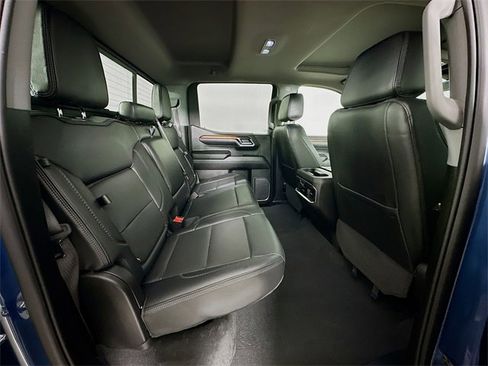 Used 2024 GMC Sierra 1500 Denali w/ Denali Reserve Package image 7