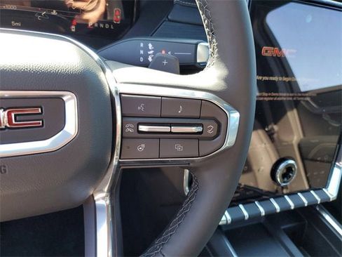 New 2026 GMC Acadia Elevation image 27