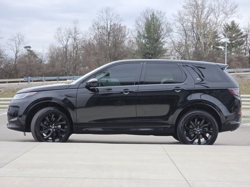 Used 2025 Land Rover Discovery Sport S image 26