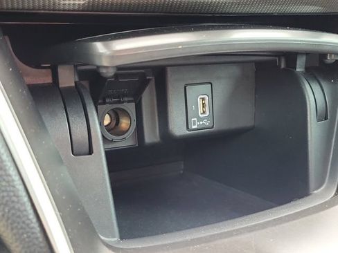 Used 2018 Honda Accord Sport image 34