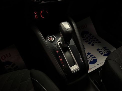 Used 2021 Nissan Kicks S FWD image 15
