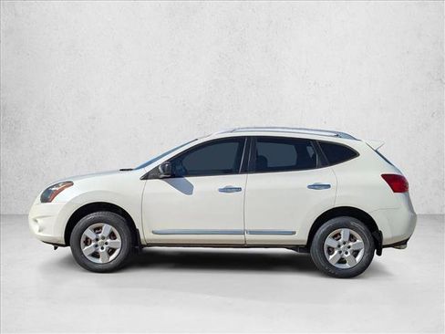 Used 2015 Nissan Rogue S w/ Convenience Package image 3