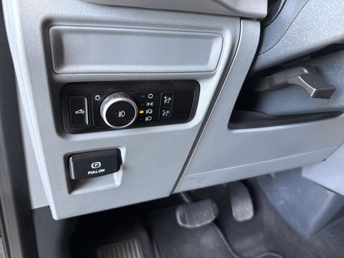 Used 2023 Ford F150 XLT image 24