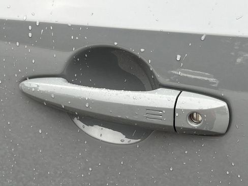 Certified 2023 Nissan Ariya image 34