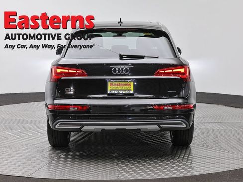 Used 2023 Audi Q5 Prestige w/ Prestige Package AWD/4WD image 6