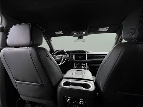 Certified 2022 GMC Yukon Denali w/ Max Trailering Package image 36
