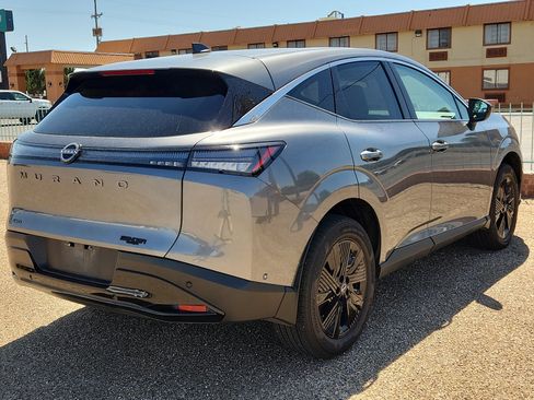 Used 2025 Nissan Murano SV AWD/4WD image 3
