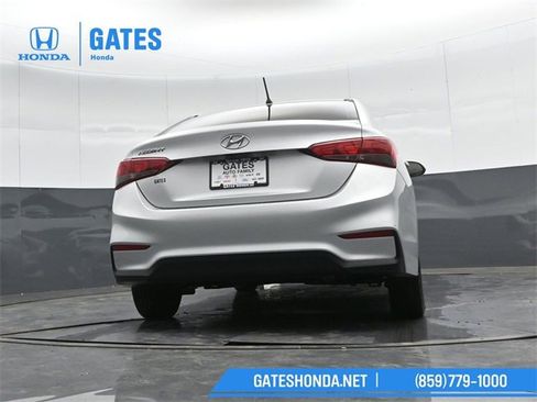 Used 2019 Hyundai Accent SE image 29