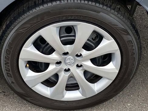 Used 2023 Toyota Corolla LE image 23