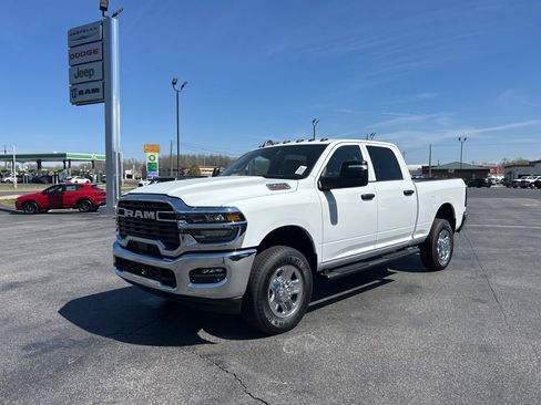 New 2026 RAM 2500 Tradesman AWD/4WD image 9