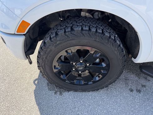 Used 2019 Ford Ranger XLT w/ Black Appearance Package image 30