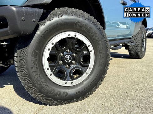 Used 2021 Ford Bronco Badlands image 2