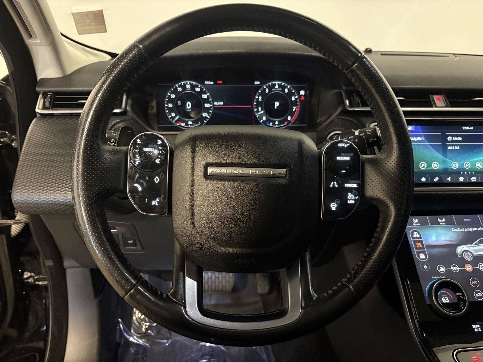 Used 2018 Land Rover Range Rover Velar S AWD/4WD image 18
