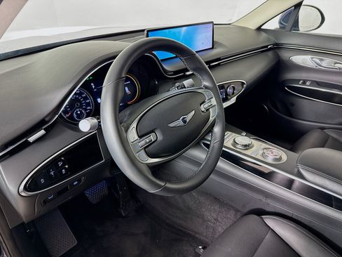 Used 2023 Genesis GV70 2.5T image 8