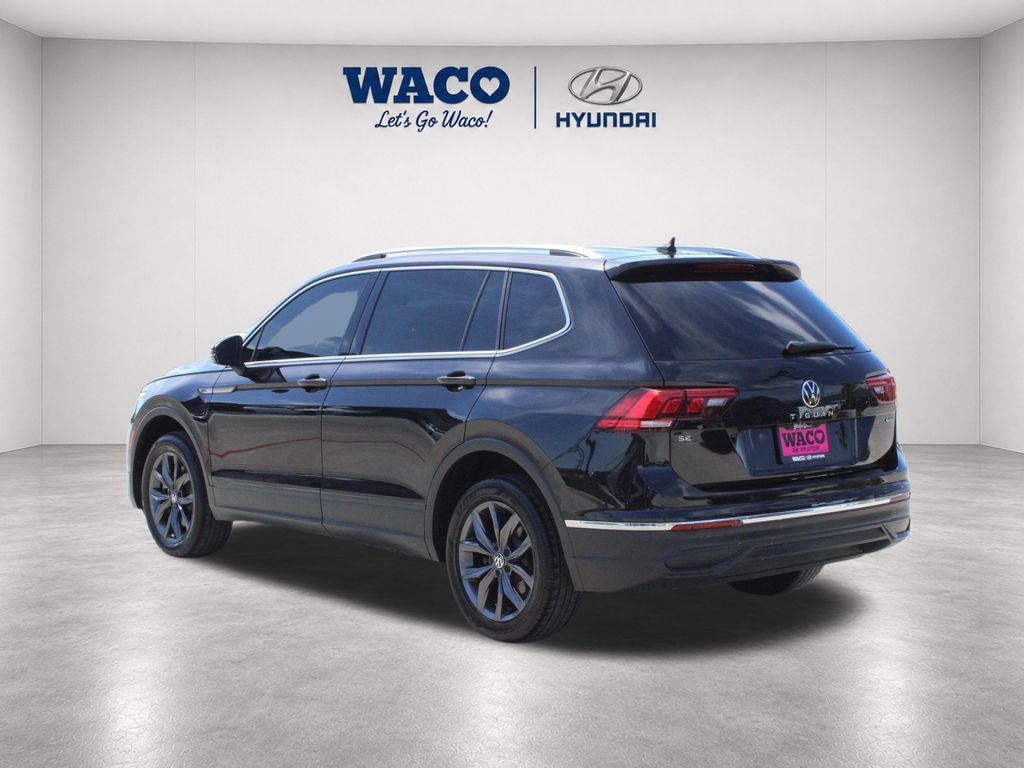 Used 2022 Volkswagen Tiguan SE AWD/4WD image 8