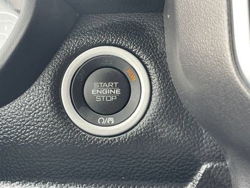 Used 2021 RAM 1500 Big Horn AWD/4WD image 35