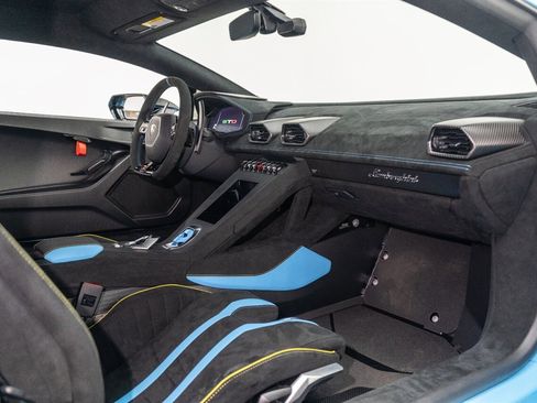 Used 2023 Lamborghini Huracan STO image 63