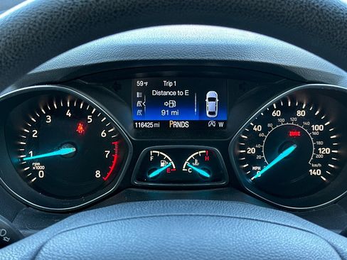 Used 2017 Ford Escape SE image 19