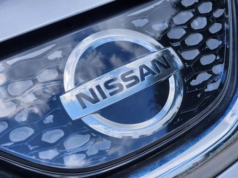 Used 2018 Nissan Rogue Sport S AWD/4WD image 12