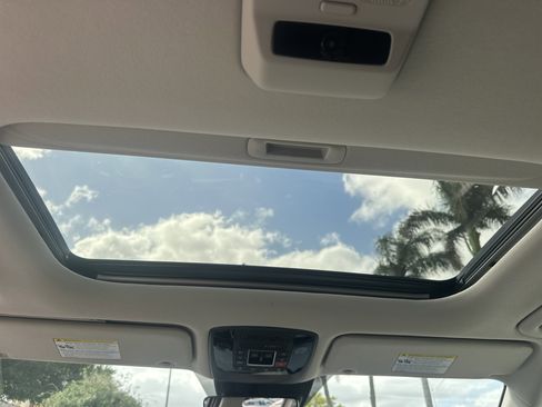 New 2026 Kia Carnival SX FWD image 14