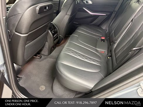 Used 2025 BMW X5 xDrive50e AWD/4WD image 33
