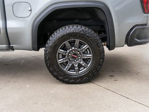 New 2026 GMC Sierra 1500 AT4X AWD/4WD image 32