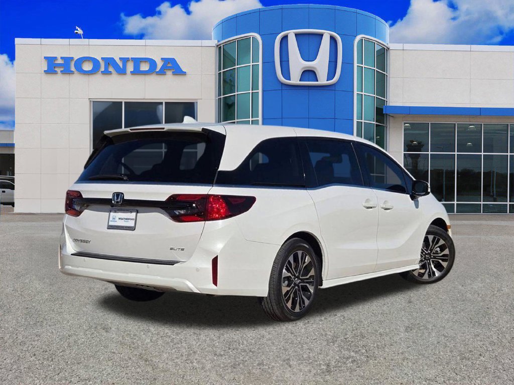 New 2027 Honda Odyssey Elite image 3