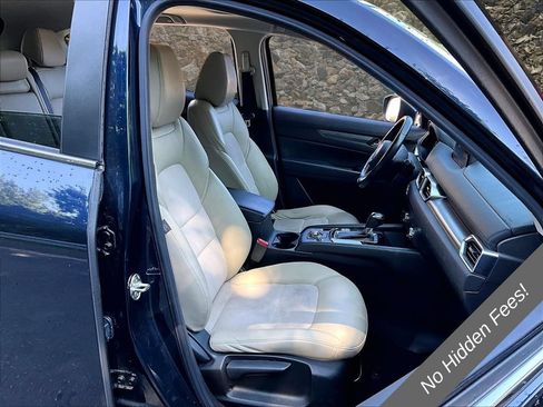 Used 2017 MAZDA CX-5 Touring w/ Preferred Equipment Package AWD/4WD image 7