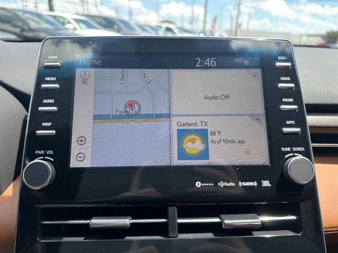 Used 2019 Toyota Avalon Limited w/ Advanced Safety Package FWD image 11