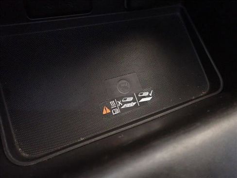 Used 2022 Chevrolet Tahoe LT w/ LT Signature Package image 20