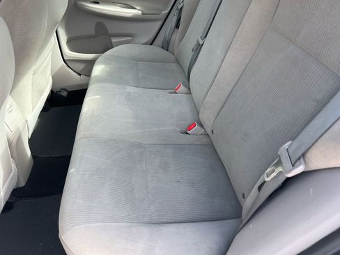 Used 2012 Toyota Corolla LE FWD image 11
