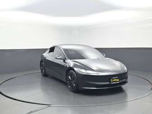 Used 2024 Tesla Model 3 Long Range RWD image 7