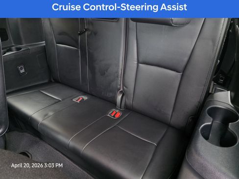 Used 2021 Toyota Highlander XSE FWD image 20