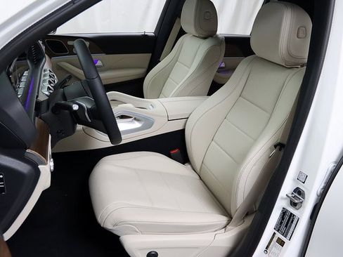 New 2025 Mercedes-Benz GLE 450 4MATIC image 10