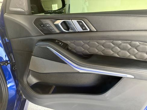 Used 2022 BMW X5 M Competition w/ Competition Package 2 AWD/4WD image 13