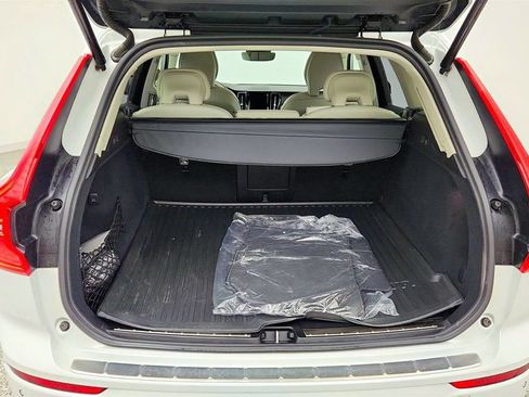 Used 2025 Volvo XC60 B5 Ultra w/ Protection Package Premier AWD/4WD image 22